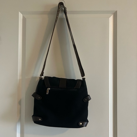 Oxone Paris Crossbody Bag - Picture 5 of 10